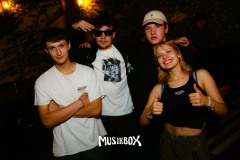 box018