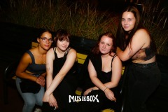 box027