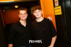 box050