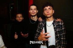 box094