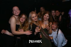box010