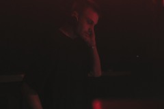 08-10-Box-04