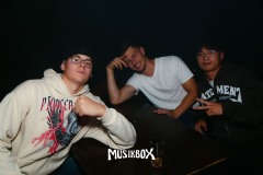box044