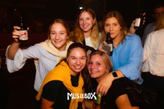 box045