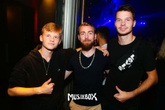 box056