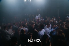 box054