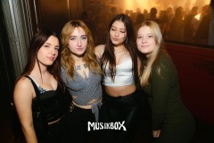 box059