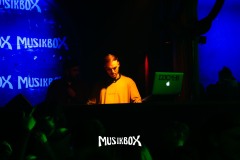 box089