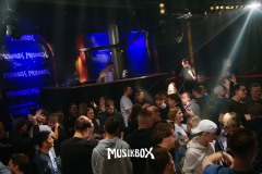 box077