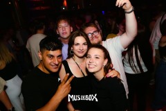 box003