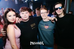 box006