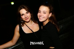 box021