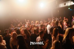 box043