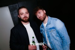 box081