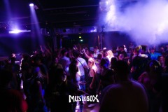 box090