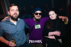box003