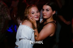 box017