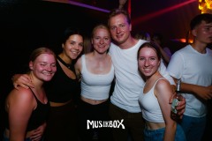 box038