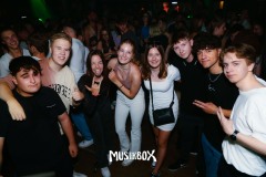 box050