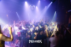 box076