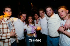 box045