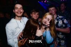 box056