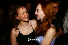 box018