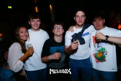 box027
