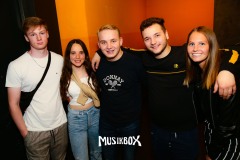 box047
