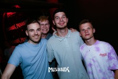 box056