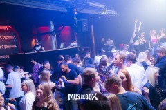 box093