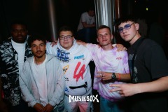 box099
