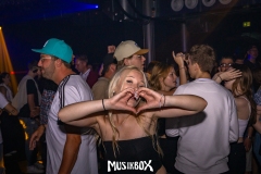DSC011