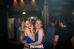 DSC030