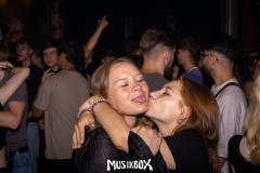 DSC080