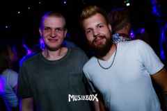 box008