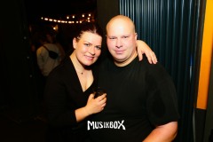 box048