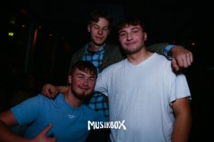 box015