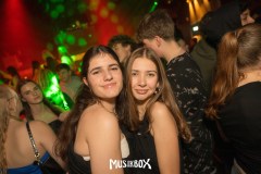 12-16-Box-038
