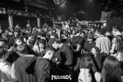 12-16-Box-064