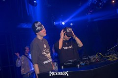 12-16-Box-072