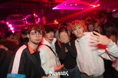 12-16-Box-098