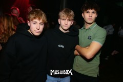 box005