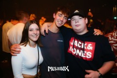 box001