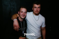 box010