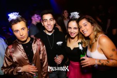 box023