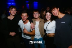 box084