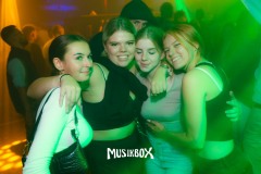 box095