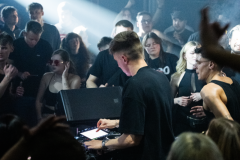 Gross-RaveIntoSpace-123