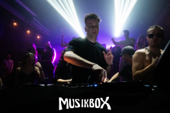 Gross-RaveIntoSpace-166